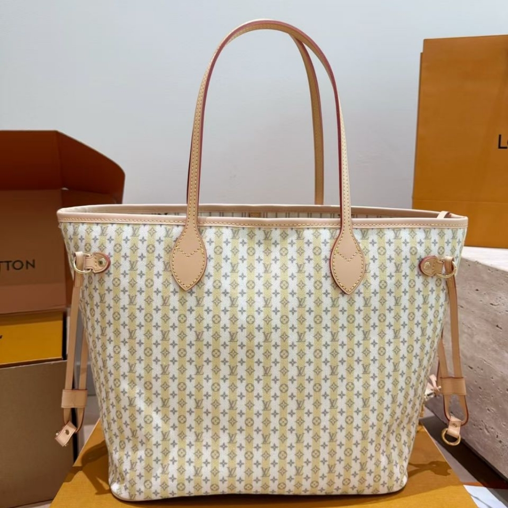 Louis Vuitton Neverfull MM LV Stamp Banana 32Cm M28457 - Image 3