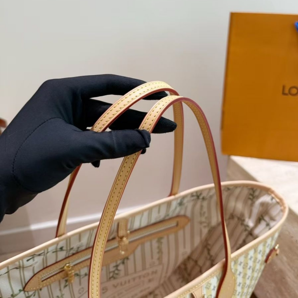 Louis Vuitton Neverfull MM LV Stamp Banana 32Cm M28457 - Image 4
