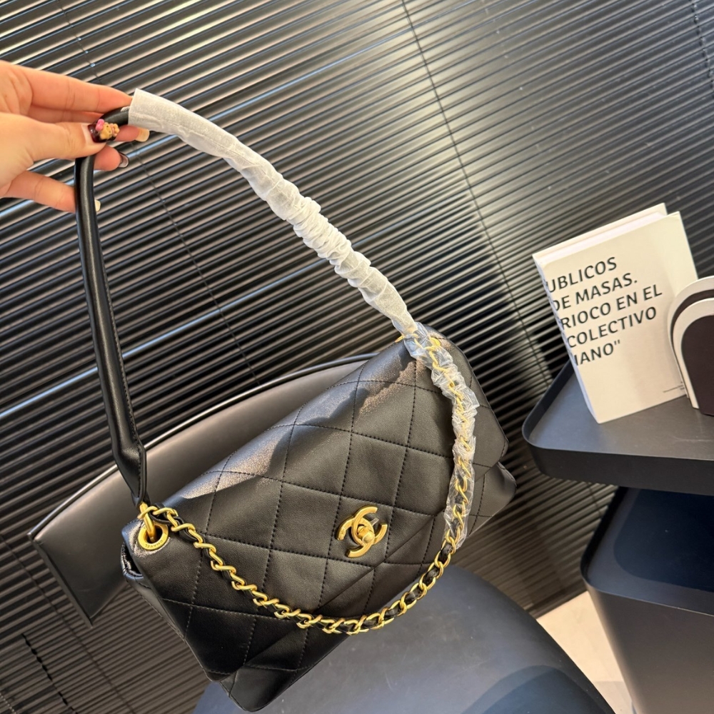 Chanel Large Flap Bag Gold Tone Hardware Black 25Cm - Image 3