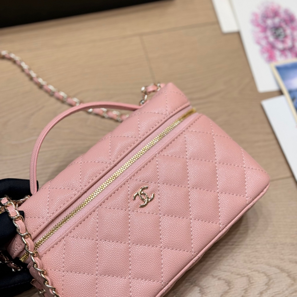 Chanel Classic Vanity With Chain Gold Hardware Pink 19Cm - Image 4