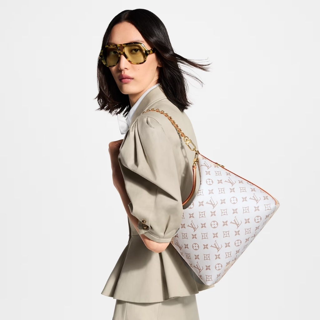 Louis Vuitton Multipass Medium Grained Leather Hobo Bag Dune 28cm M2A078 - Image 8