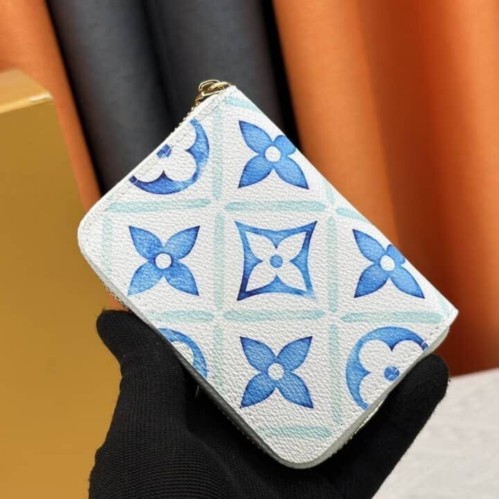 Louis Vuitton LV By The Pool Zippy Coin Purse Lagoon Blue 11cm - Image 3