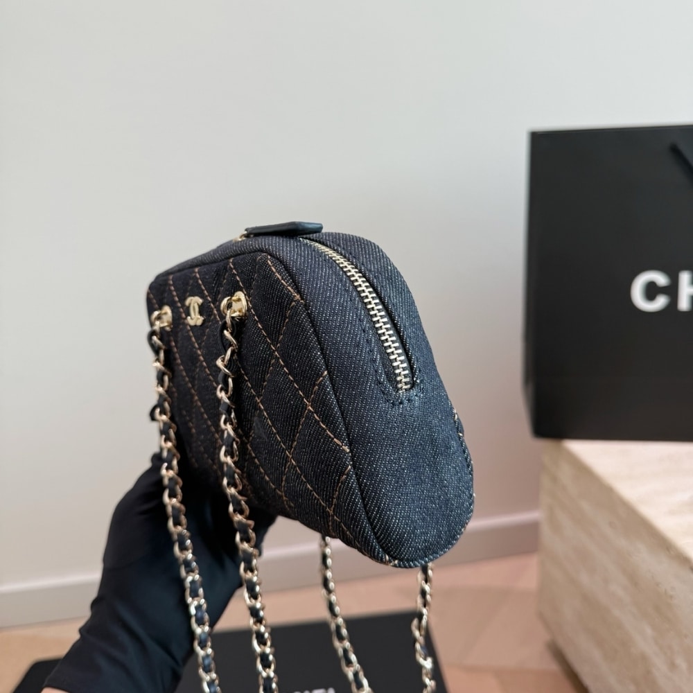 Chanel Clutch With Chain Small Denim Shoulder Bag Blue 20cm - Image 6