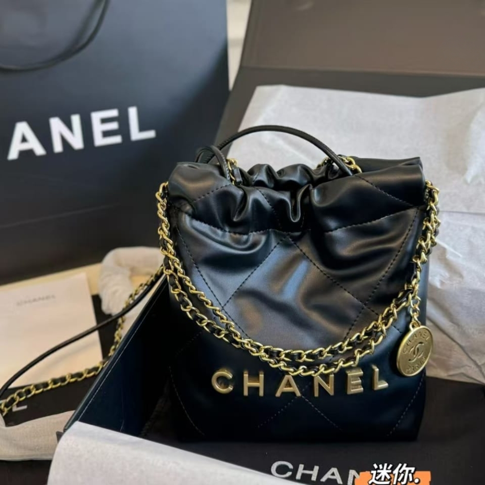 Chanel 22 Mini Handbag Shiny And Gold Tone Metal Black 20cm AS3980 B19059 94305 - Image 2