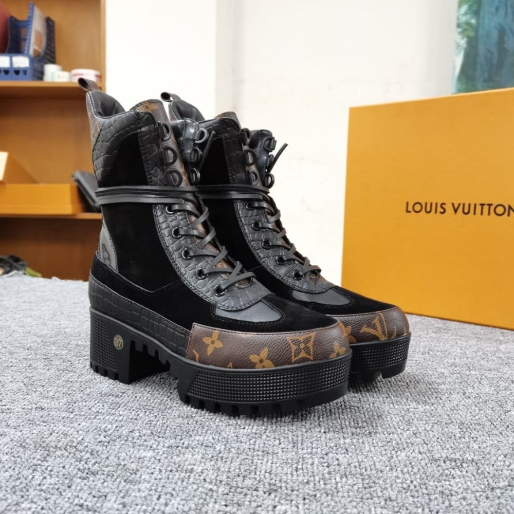 Louis Vuitton Laureate Desert Suede Boot Black 1A4XY1 - Image 2