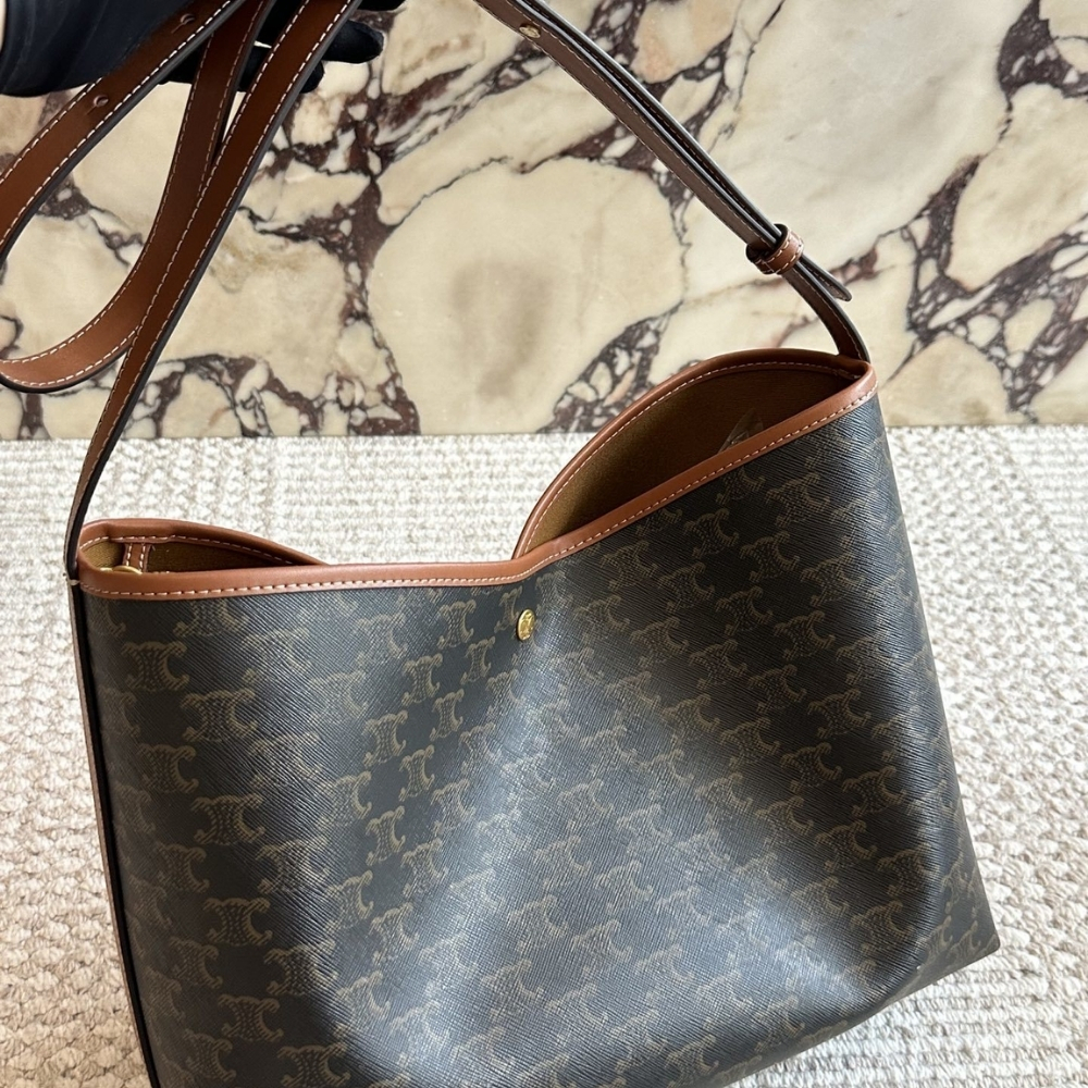 Celine Soft Shopper Bag In Triomphe Canvas 33Cm 123912GXC 04LU - Image 8