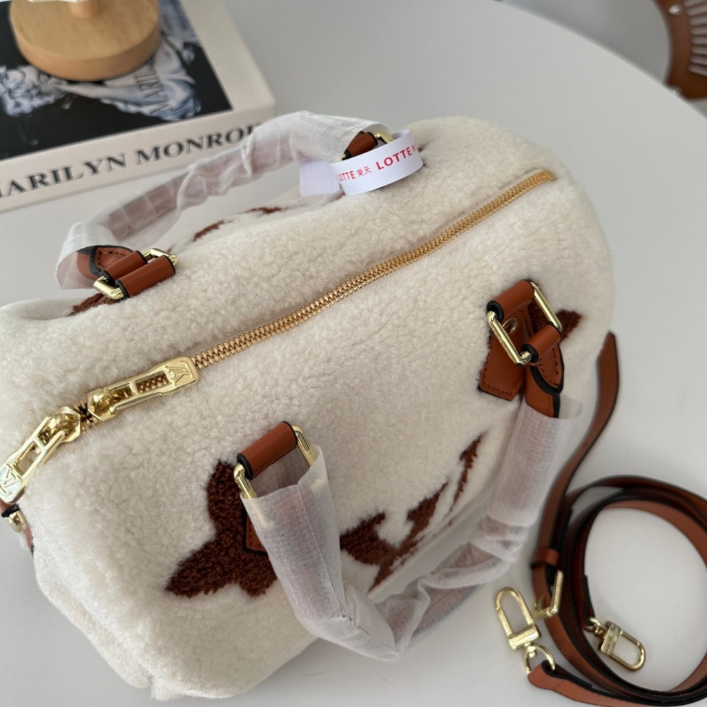 Louis Vuitton Speedy Bandoulière 25 Shearling Handle Bag Crème Brown 25Cm M23468 - Image 8
