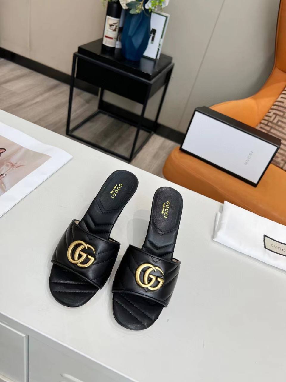 Gucci Marmont Double G Leather Slide Sandal Black 674839 Bko00 1000 - Image 2