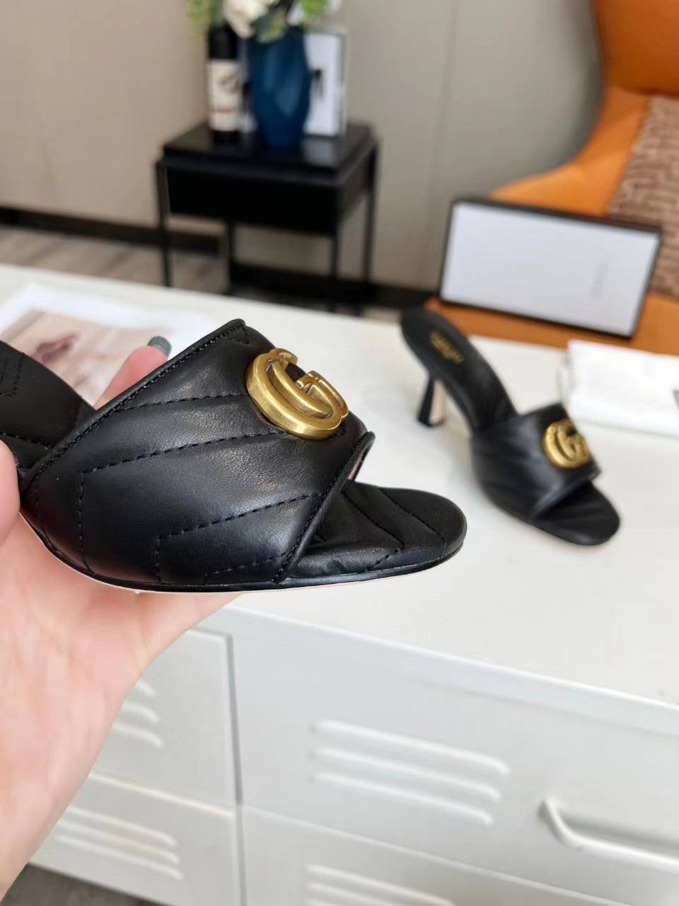 Gucci Marmont Double G Leather Slide Sandal Black 674839 Bko00 1000 - Image 5