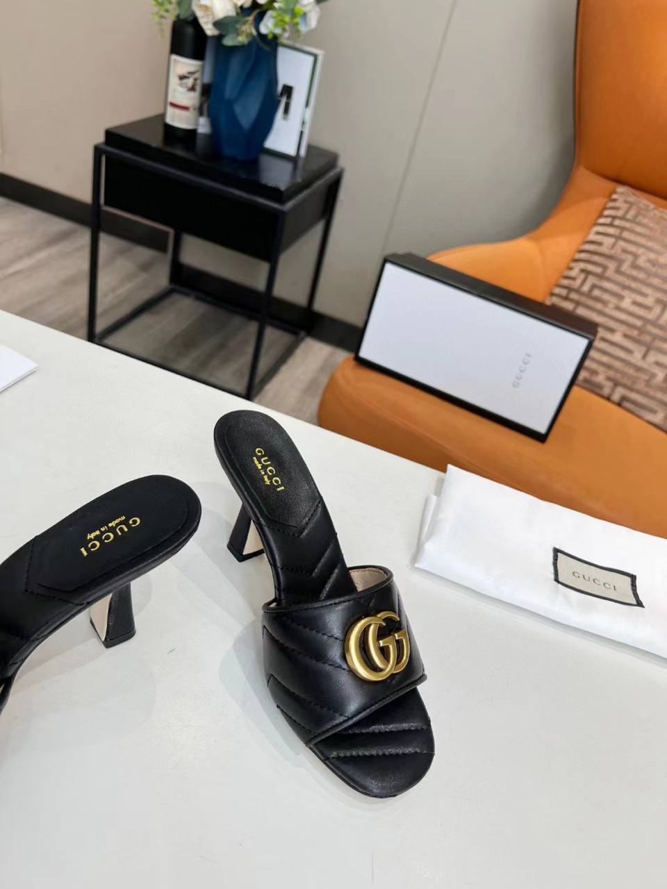 Gucci Marmont Double G Leather Slide Sandal Black 674839 Bko00 1000 - Image 7