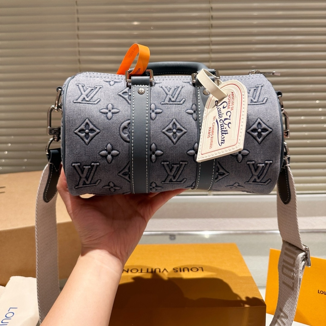 Louis Vuitton Keepall Bandoulière 25 Monogram Canvas Washed Denim Handbag 24Cm M22762 - Image 3