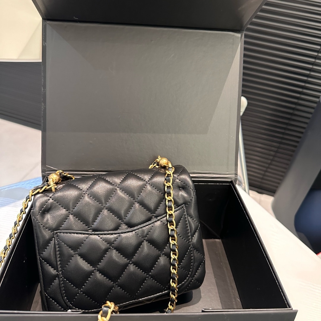 Chanel Pearl Mini Smooth Leather Flap Bag Black 17cm - Image 5