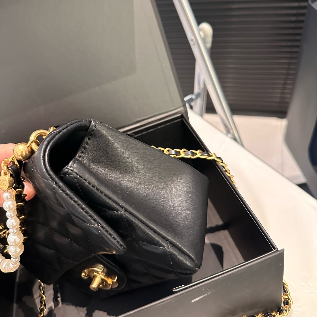 Chanel Pearl Mini Smooth Leather Flap Bag Black 17cm - Image 6