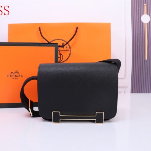 Alternative view of Hermes Geta Bag Gold Hardware Black 20Cm H083052Ckad