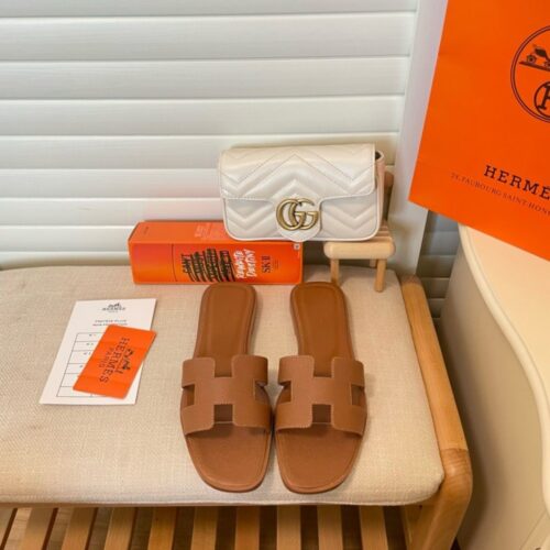 Alternative view of Hermes Oran Sandals Smooth Leather Brown H021056Z