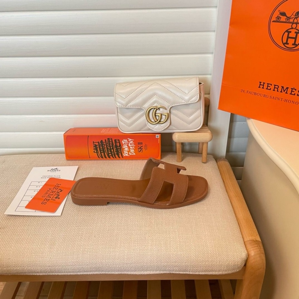 Hermes Oran Sandals Smooth Leather Brown H021056Z - Image 6