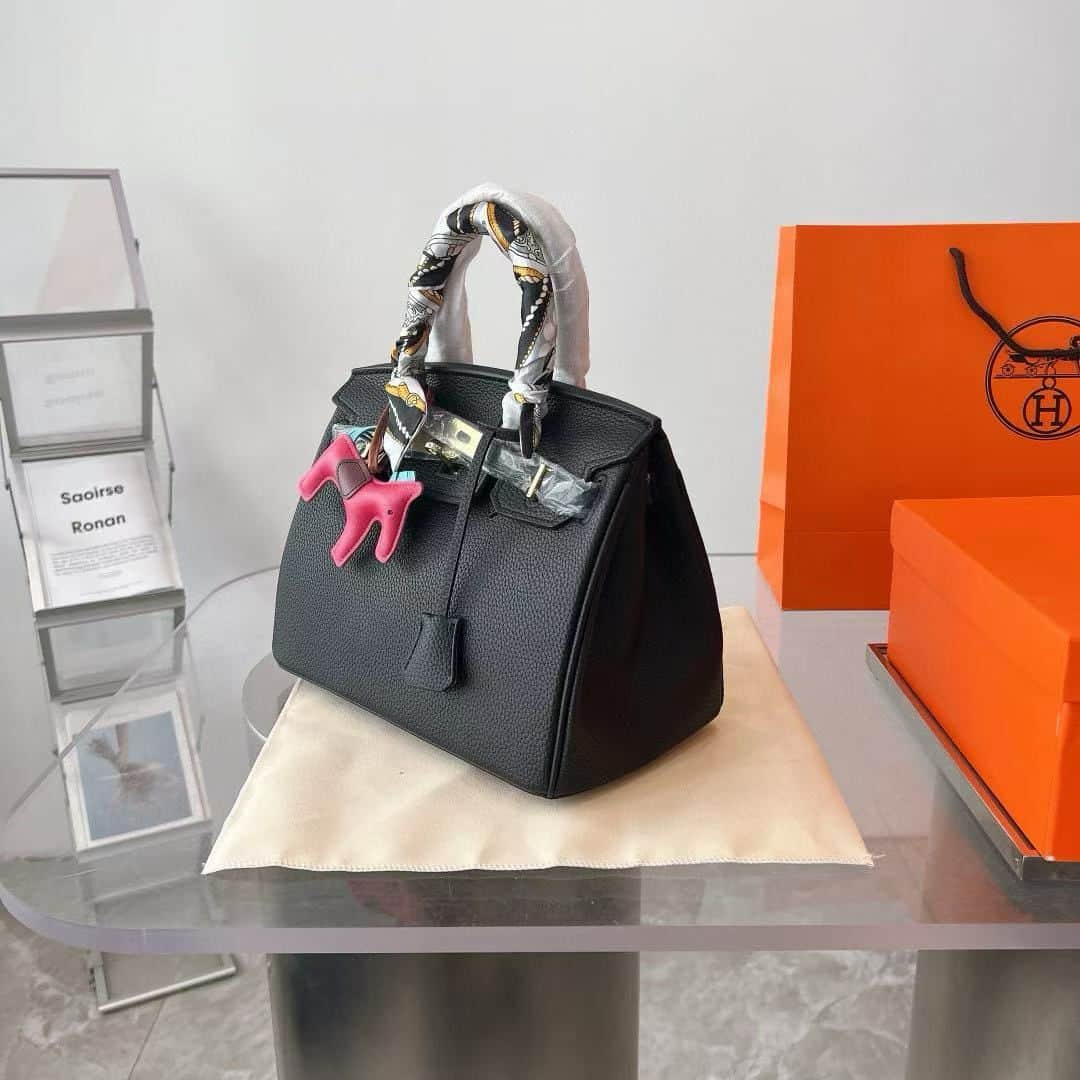 Hermes Birkin 35 Togo Leather Gold-tone Hardware Handbag Black 35Cm - Image 3