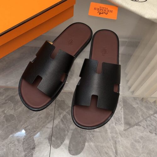 Alternative view of Hermes Izmir Sandals Grained Leather Black Brown