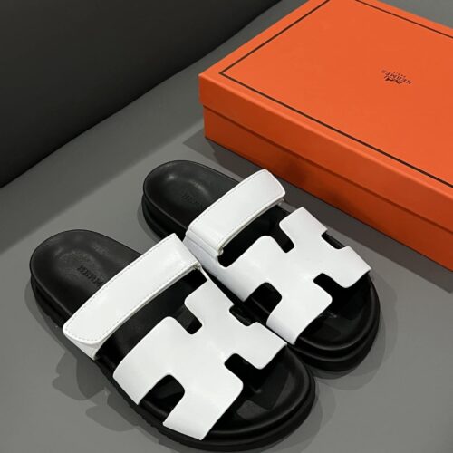 Alternative view of Hermes Chypre Sandals Smooth Leather White H222100Z 90345