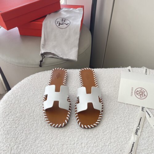 Alternative view of Hermès Oran Sandals Stitching In Brown And White