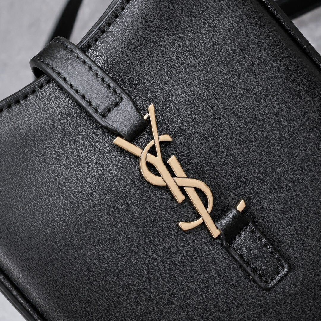 Saint Laurent Le 5 A 7 Mini Vertical In Shiny Leather With Bronze Metal In Black 19cm 7352142R20W1000 - Image 6