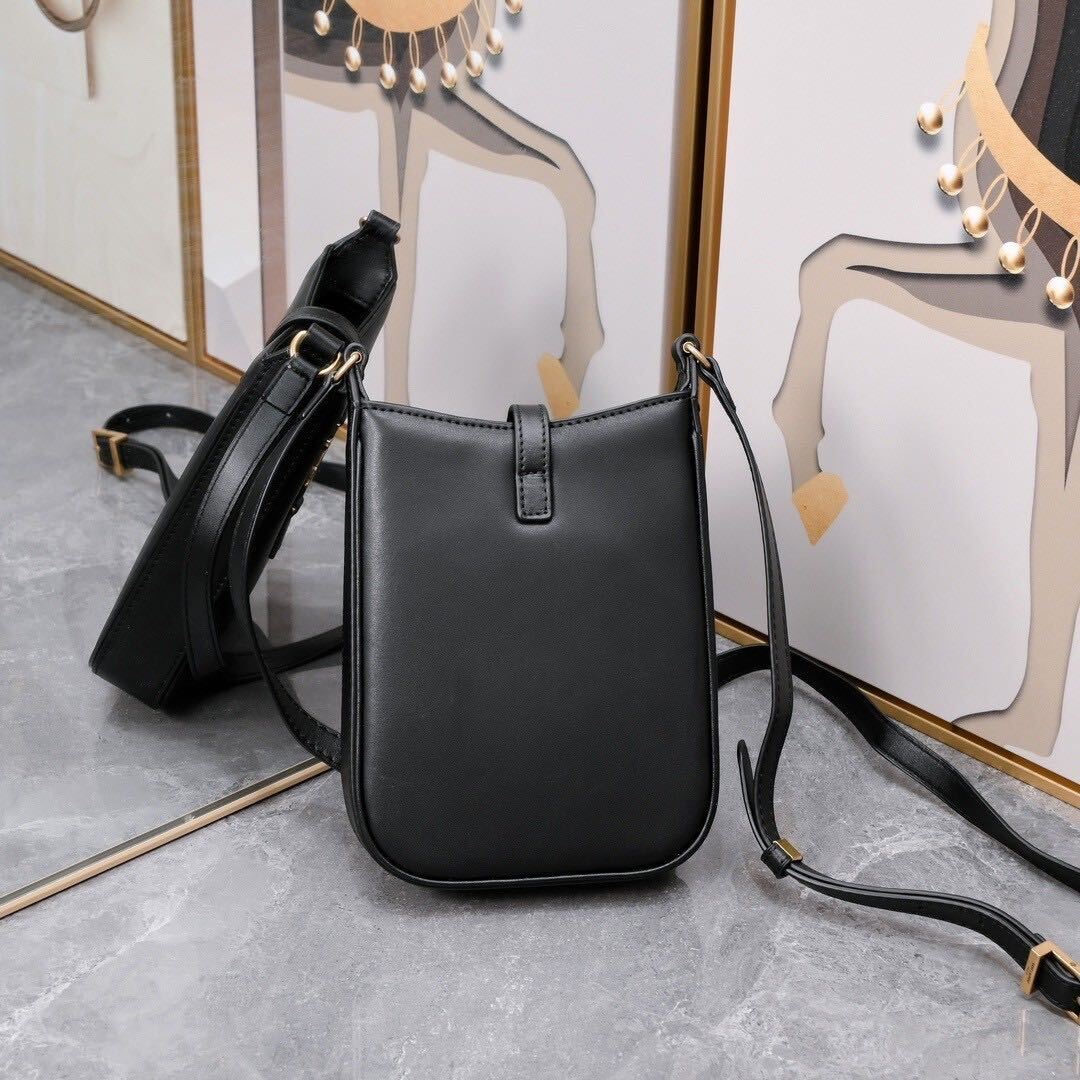 Saint Laurent Le 5 A 7 Mini Vertical In Shiny Leather With Bronze Metal In Black 19cm 7352142R20W1000 - Image 5