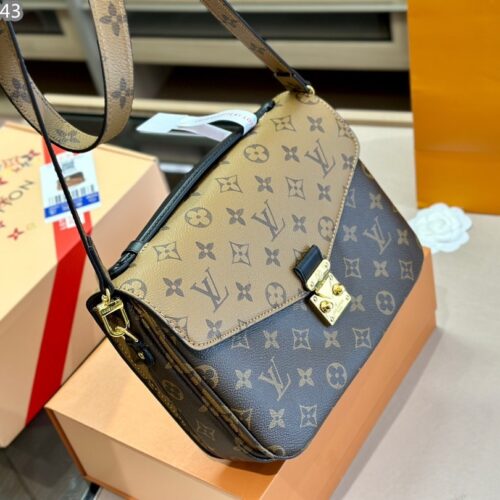 Alternative view of Louis Vuitton Pochette Métis Monogram Reverse Shoulder Bag Brown 25Cm M44876