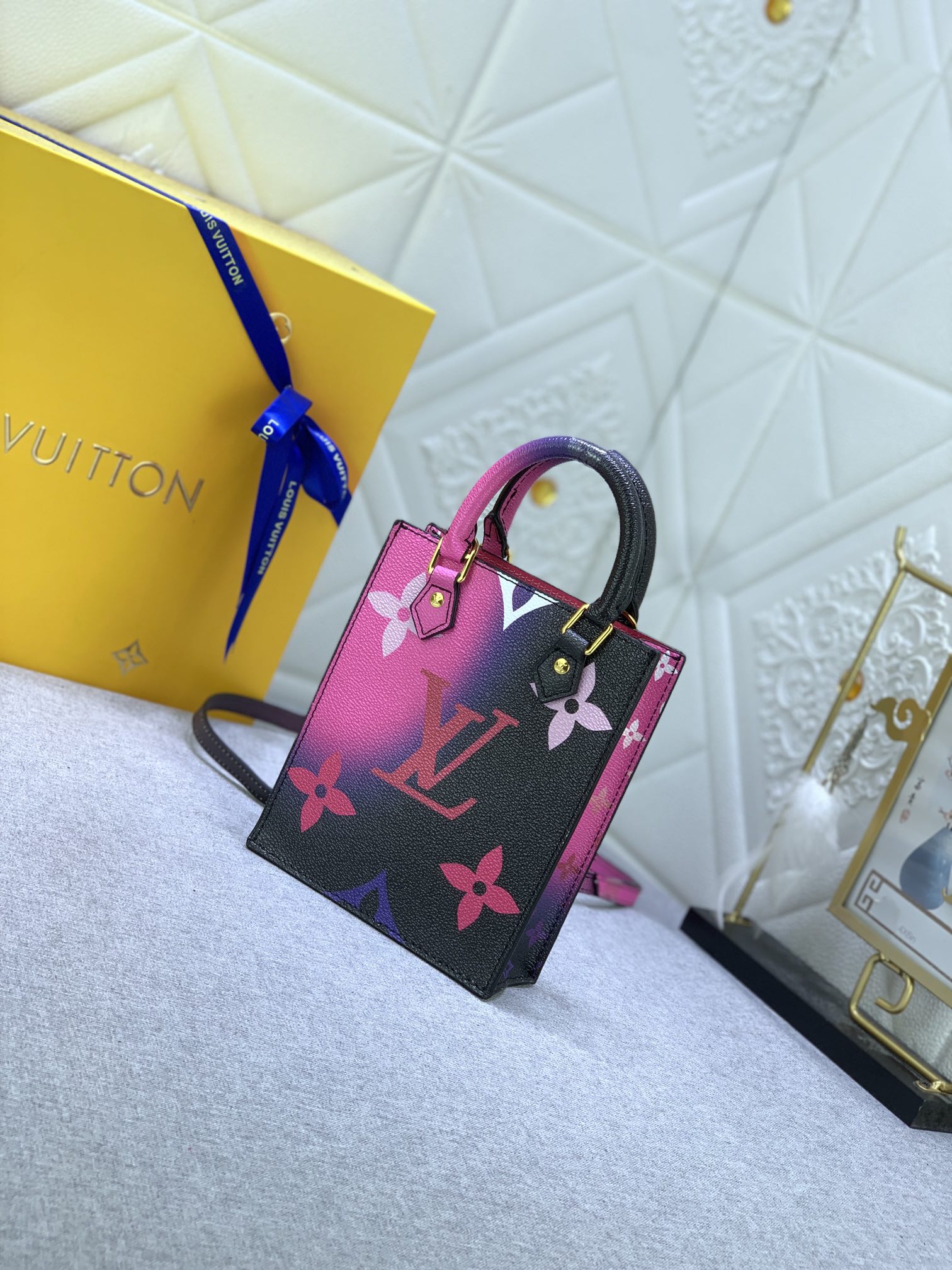 Louis Vuitton Petit Sac Plat Monogram Crossbody Bag Black And Pink 17Cm - Image 8