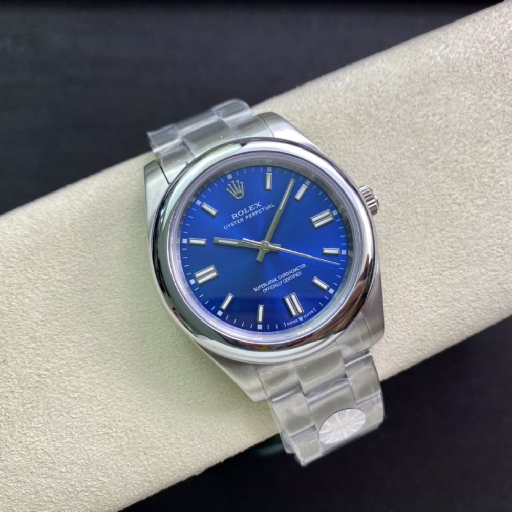 Rolex Oyster Perpetual Oyster Oystersteel White Gold And Navy Blue 40Mm 124300 0003 - Image 2