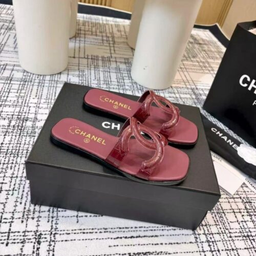 Alternative view of Chanel Mules Crackled Laminated Leather Burgundy