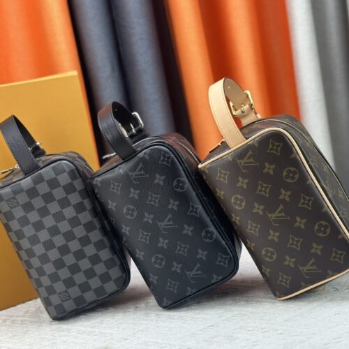 Alternative view of Louis Vuitton Trousse Toilette Locker Dopp Kit Black 23Cm M83113