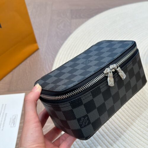 Alternative view of Louis Vuitton Damier Graphite Canvas Toilet Pouch Grey 23Cm