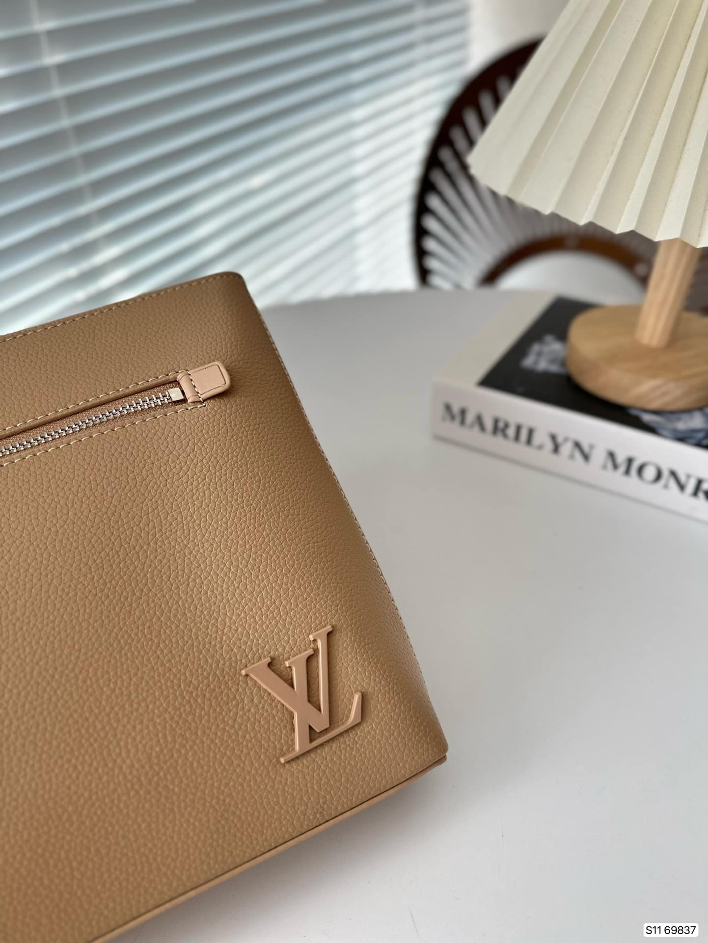 Louis Vuitton Takeoff Leather Pouch Beige 30Cm - Image 3