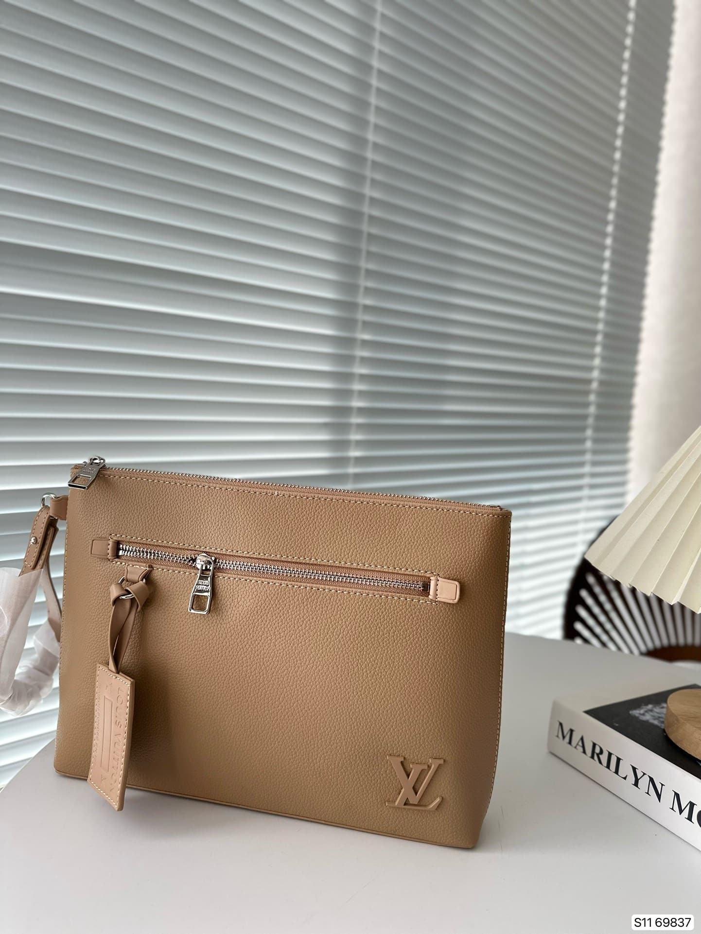 Louis Vuitton Takeoff Leather Pouch Beige 30Cm - Image 8