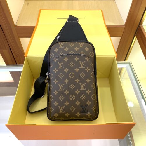 Alternative view of Louis Vuitton Avenue Slingbag Monogram Macassar Brown 31Cm M46327