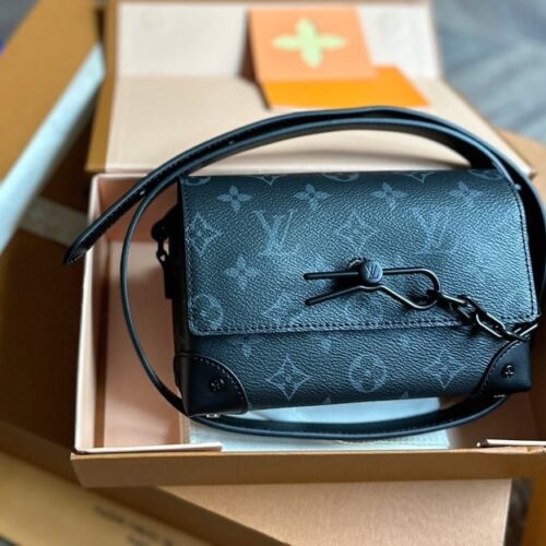 Alternative view of Louis Vuitton Steamer Monogram Eclipse Wearable Wallet Black 18Cm M81783