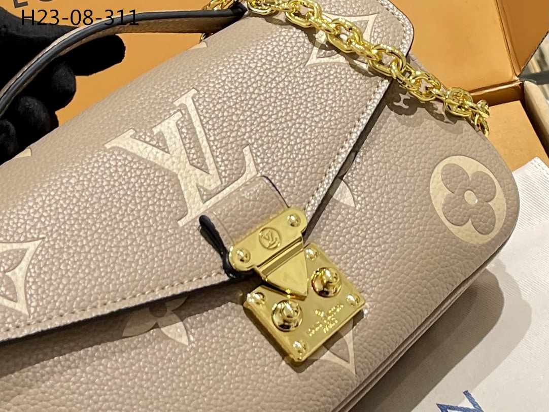 Louis Vuitton Pochette Métis East West Monogram Empreinte Crossbody Bag Gray Cream 21Cm M23081 - Image 5