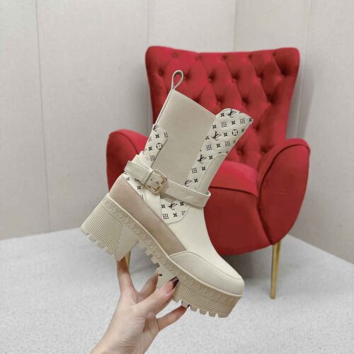Alternative view of Louis Vuitton Laureate Platform Chelsea Boot Beige 1Acaa1