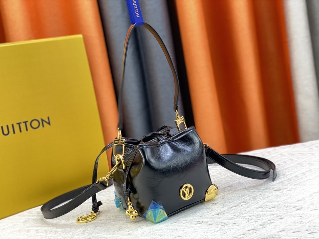 Louis Vuitton Néo Purse LV Charms Monogram Shoulder Bag Black 15Cm M82886 - Image 3