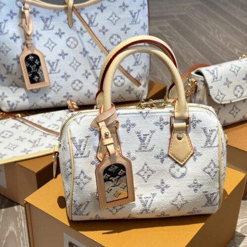 Alternative view of Louis Vuitton Speedy Bandoulière 20 Monogram Jacquard Handle Bag Multicolor Beige 20Cm M24709