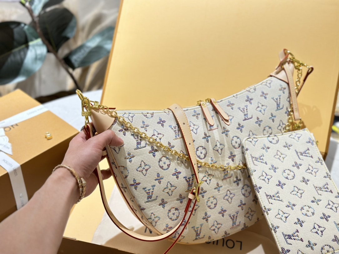 Louis Vuitton Loop Hobo Monogram Shoulder Bag Multicolor Beige 38Cm - Image 3