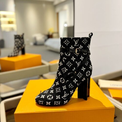 Alternative view of Louis Vuitton Silhouette Ankle Boots Monogram Black