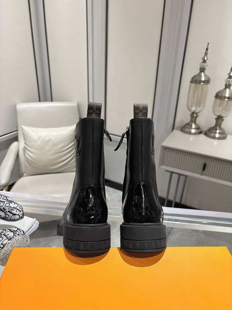 Louis Vuitton Citizen Flat Ranger Leather Boot Black - Image 6