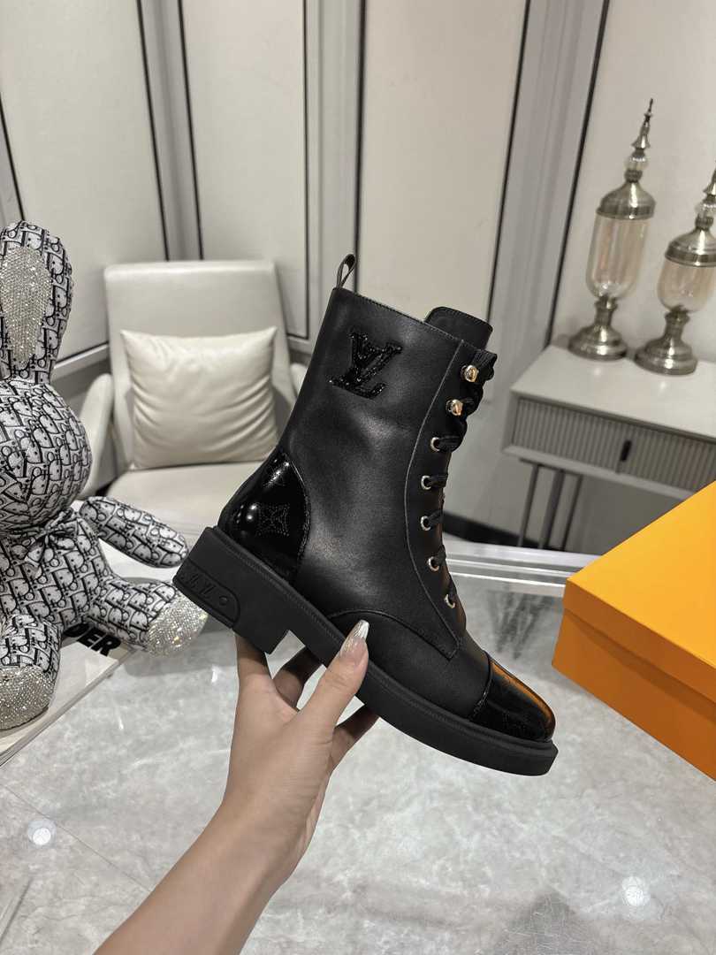 Louis Vuitton Citizen Flat Ranger Leather Boot Black - Image 3