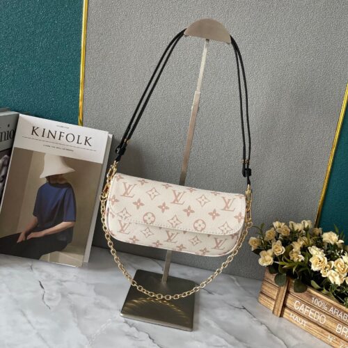 Alternative view of Louis Vuitton Wallet On Chain Ivy Monogram Canvas Shoulder Bag Dune 23Cm M83091