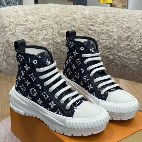 Alternative view of Louis Vuitton Squad Sneaker Monogram Black