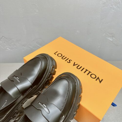 Alternative view of Louis Vuitton Lv Record Loafer Black 1Ac9I9