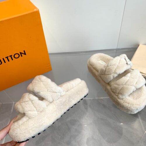 Alternative view of Louis Vuitton LV Sunset Platform Comfort Fur Mule Beige 1Actvf