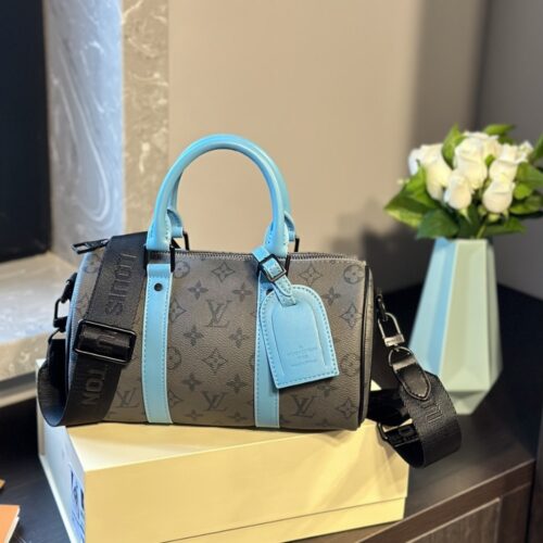 Alternative view of Louis Vuitton Keepall Bandoulière 25 Monogram Eclipse Reverse Shoulder Bag Turquoise 25cm M11645