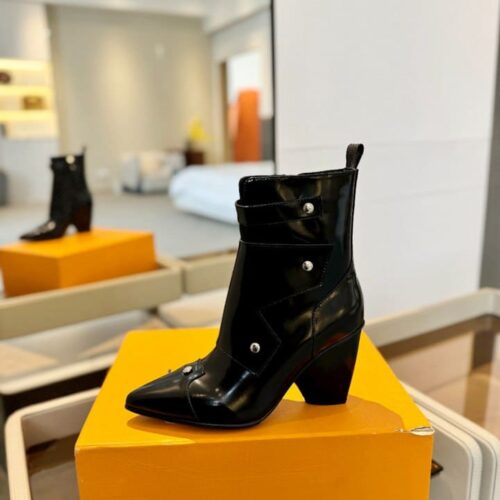 Alternative view of Louis Vuitton Trinity Boot Black 1Ad1Tb